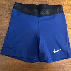 Nike pro workout shorts